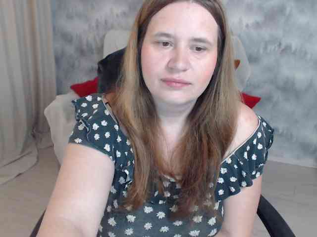 AdelinaLawson webcam