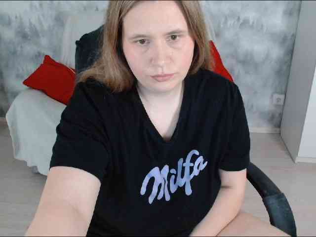 AdelinaLawson webcam