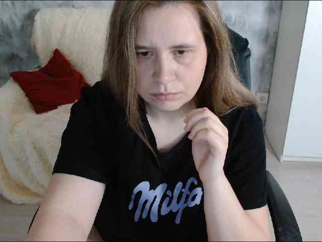 AdelinaLawson webcam