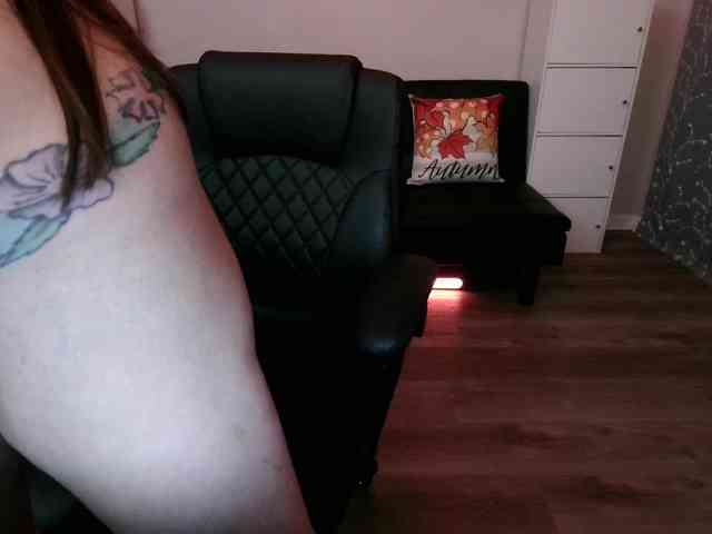 -Samie- webcam