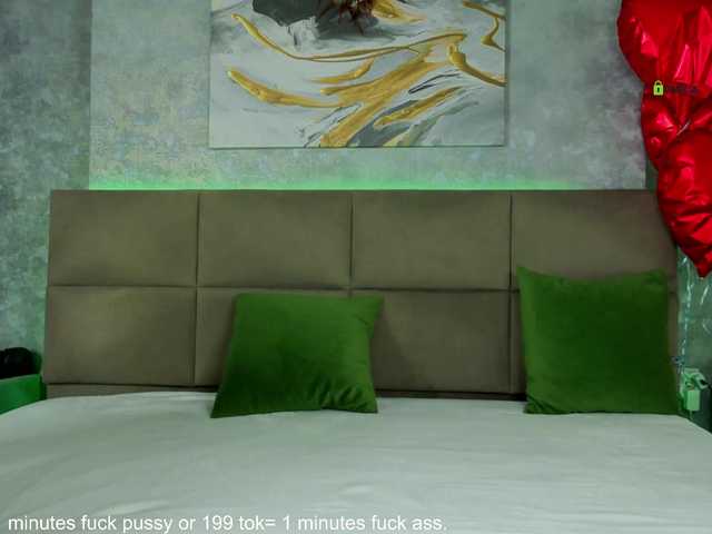 Gold-Couple2's BongaCams show and profile