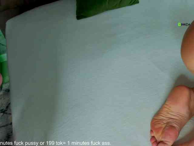 Gold-Couple2 Gold-Couple2