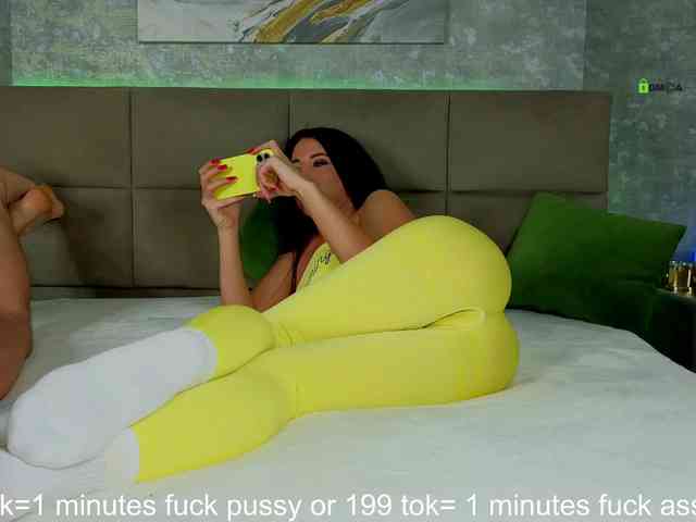 -Criss__Alex-__ webcam