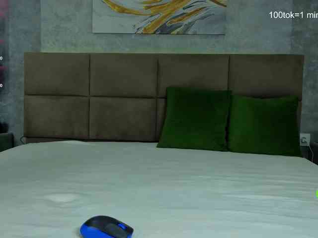 online chatroom Gold-Couple2