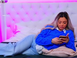 AriannaSins Porn Show