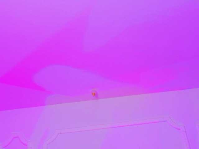 AriannaSins's BongaCams show and profile