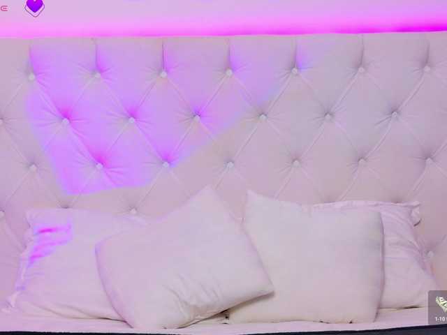 go to chat with AriannaSins