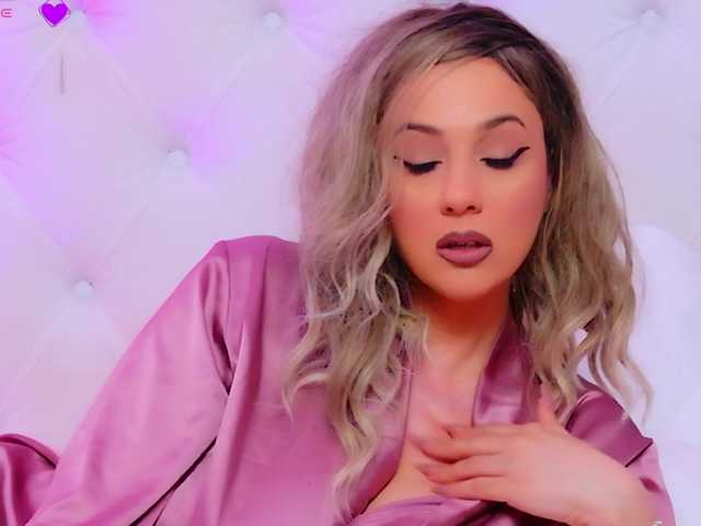 AriannaSins — I love when you can't take your eyes off me  let's make it even harder to look away.