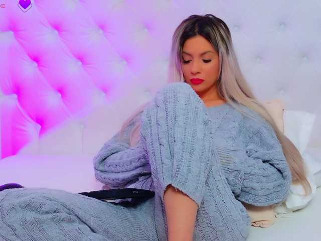 AriannaSins Nude Live Sex Shows