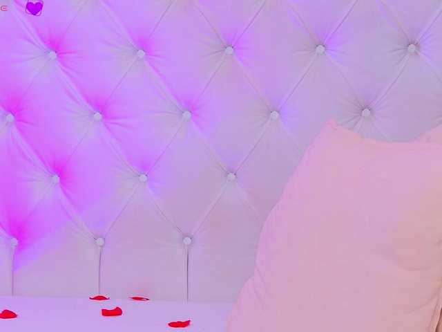 AriannaSins — I love when you can't take your eyes off me  let's make it even harder to look away.