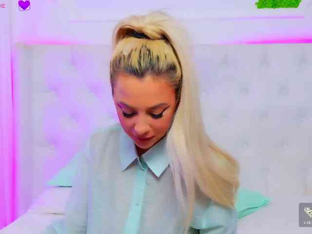 AriannaSins Live Webcam on BongaCams