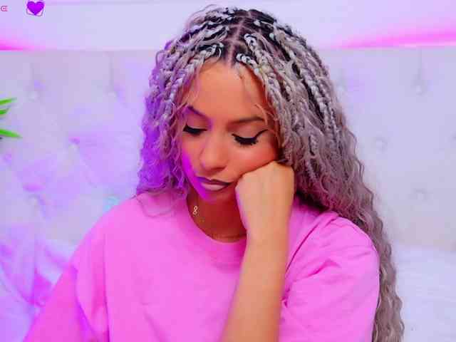 AriannaSins's webcam live show