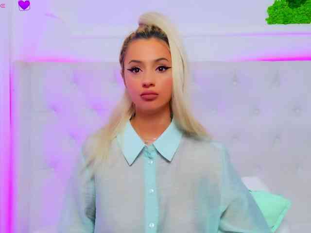 AriannaSins Live Webcam on BongaCams