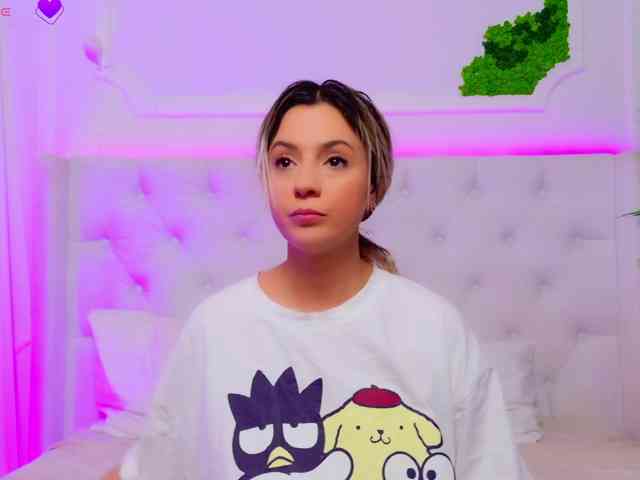 AriannaSins Live Webcam on BongaCams