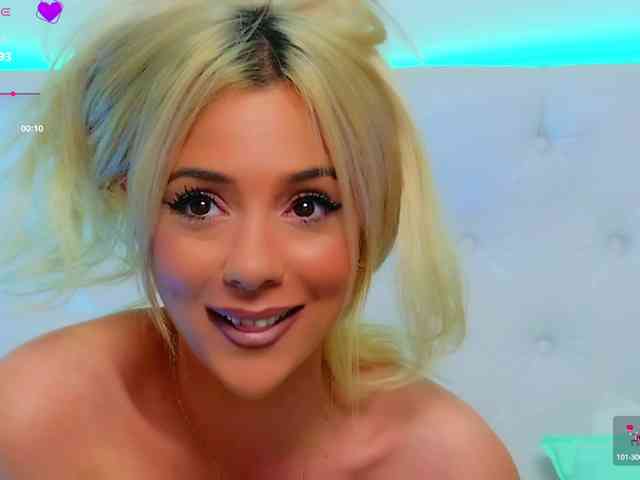 AriannaSins webcam