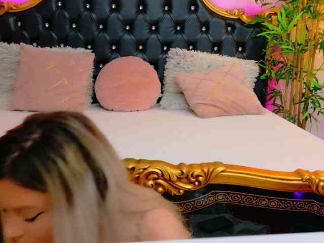 AriannaSins AriannaSins