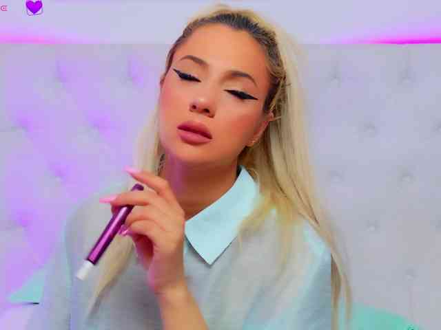 AriannaSins Live Webcam on BongaCams