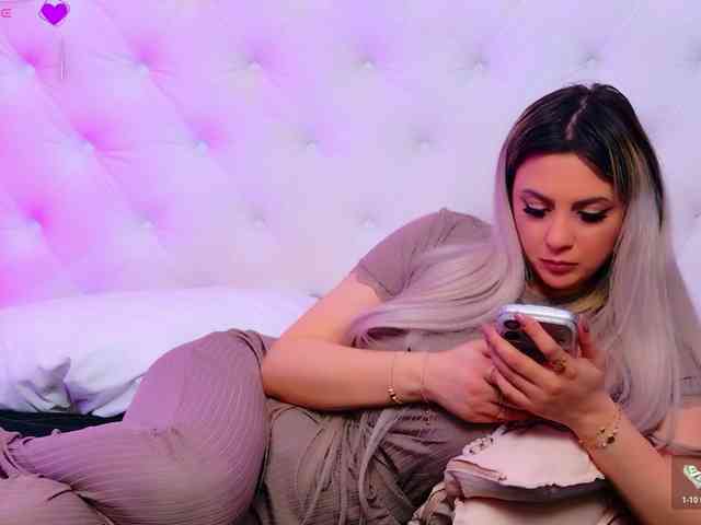 AriannaSins Live Webcam on BongaCams