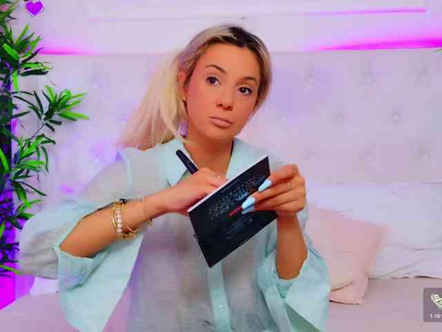 cam chat adult AriannaSins