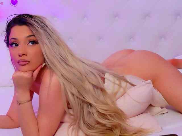 AriannaSins AriannaSins