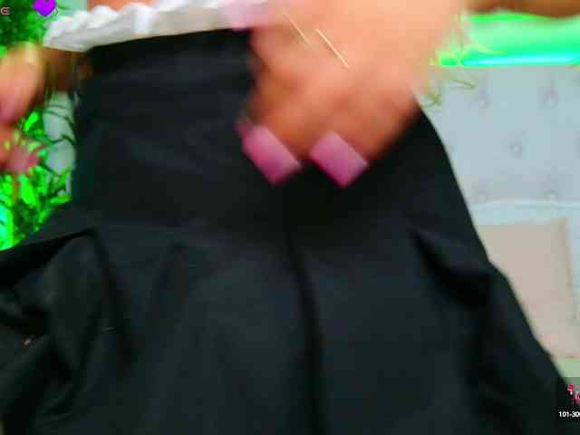 AriannaSins webcam