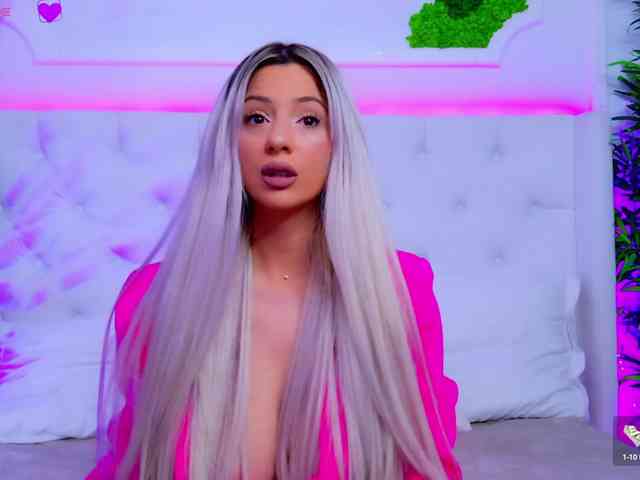 AriannaSins webcam