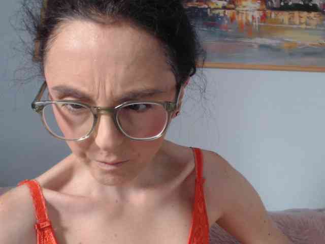 Модель: cleophee