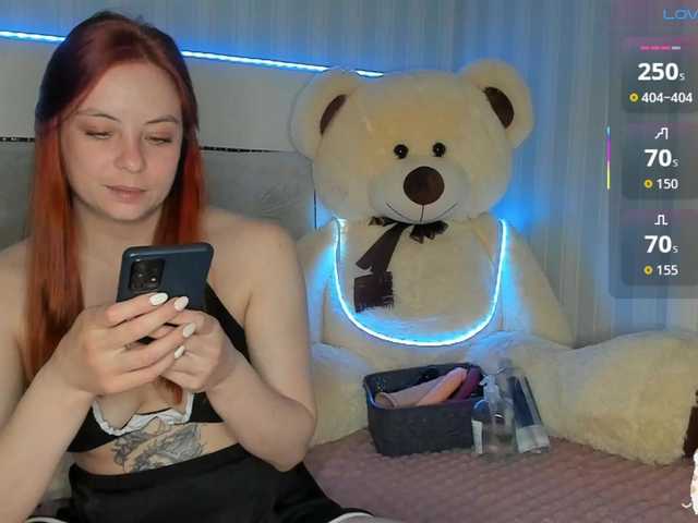Solnushko1993's BongaCams show and profile