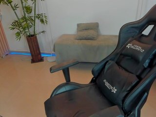 JessicaPratt Porn Show