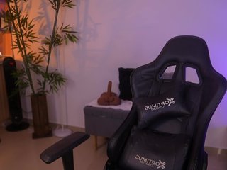 JessicaPratt Porn Show