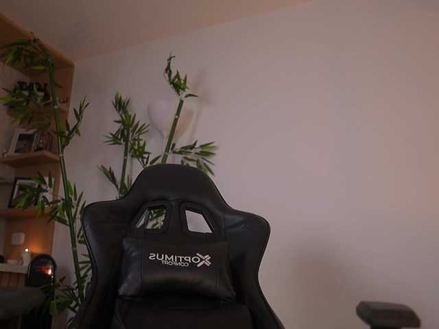 JessicaPratt's BongaCams show and profile