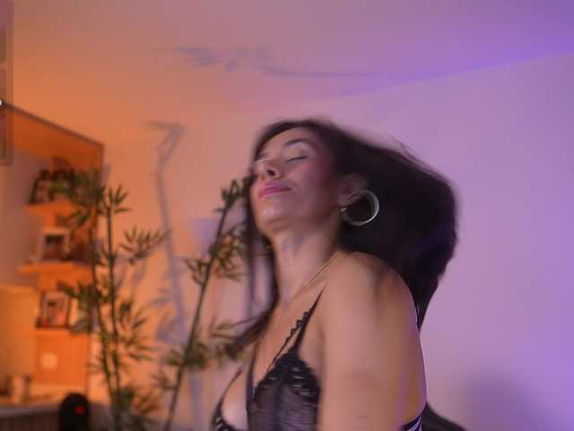 JessicaPratt's BongaCams show and profile