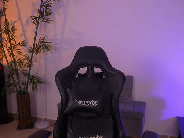 JessicaPratt's BongaCams show and profile