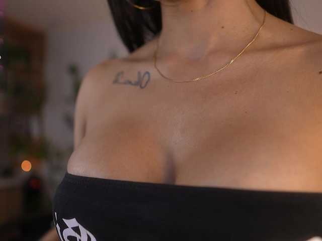 JessicaPratt's BongaCams show and profile