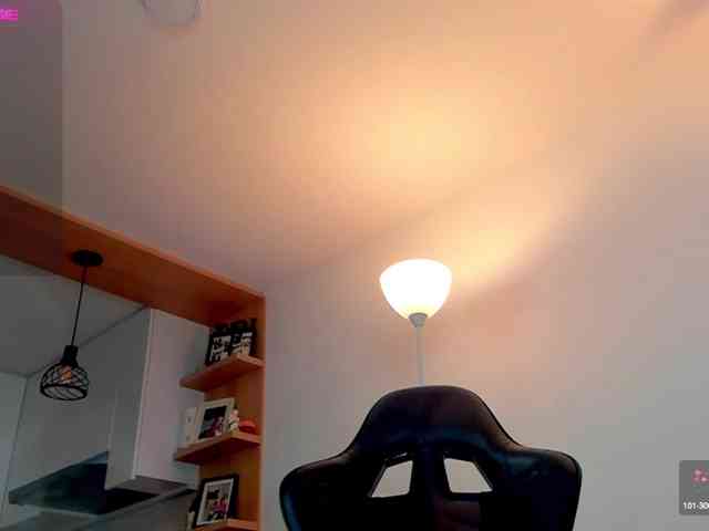 JessicaPratt webcam