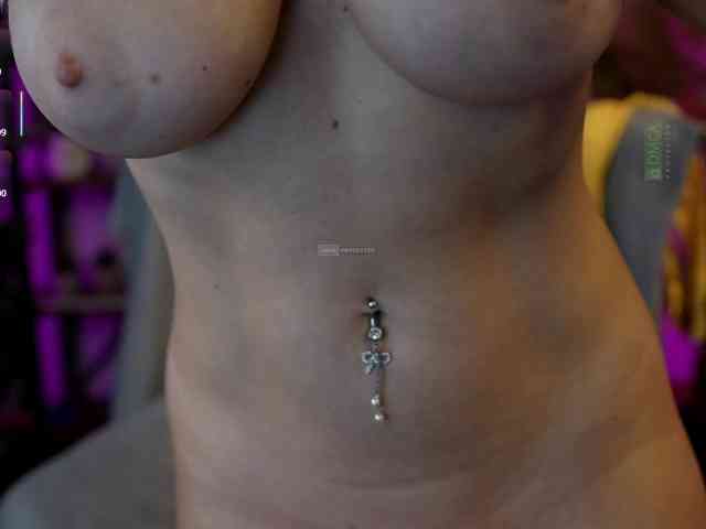 Careful_i_Bite webcam