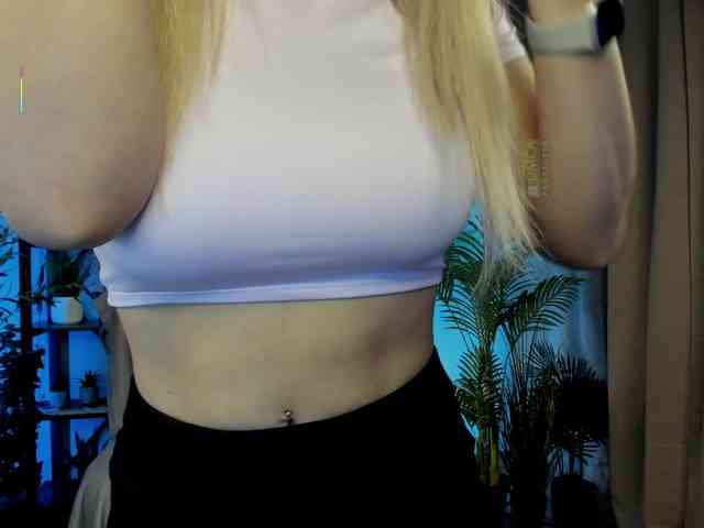 Careful_i_Bite webcam