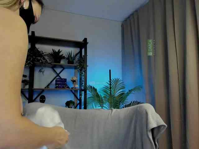 Careful_i_Bite webcam