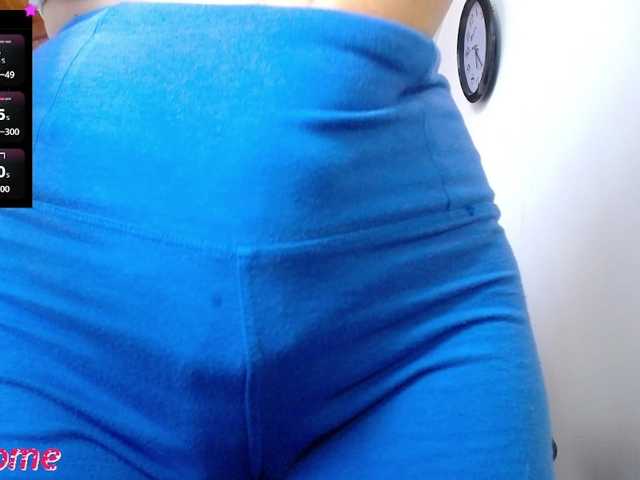 Giselle-moon's BongaCams show and profile