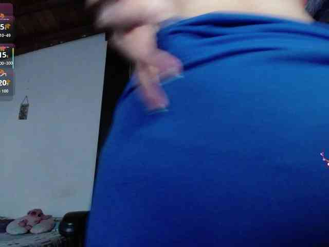 Giselle-moon webcam