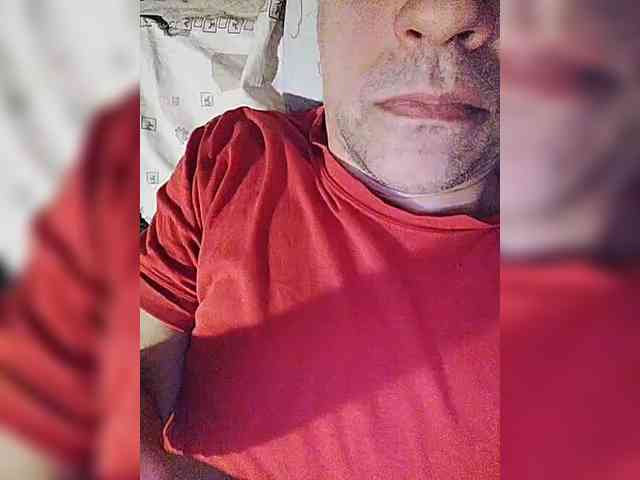 play-Bear Live Webcam on BongaCams