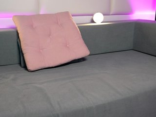 JuliaDragon Porn Show