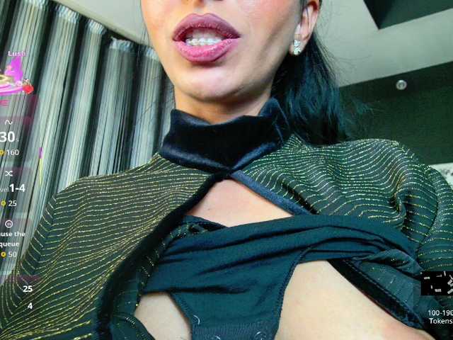 Preview of bnefertiti