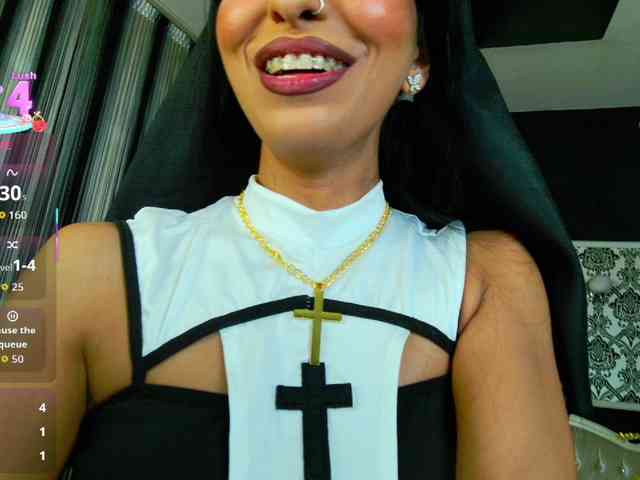 BNefertiti webcam