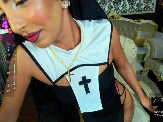 BNefertiti webcam
