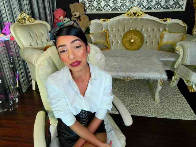 BNefertiti webcam