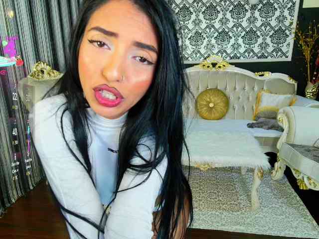 BNefertiti webcam