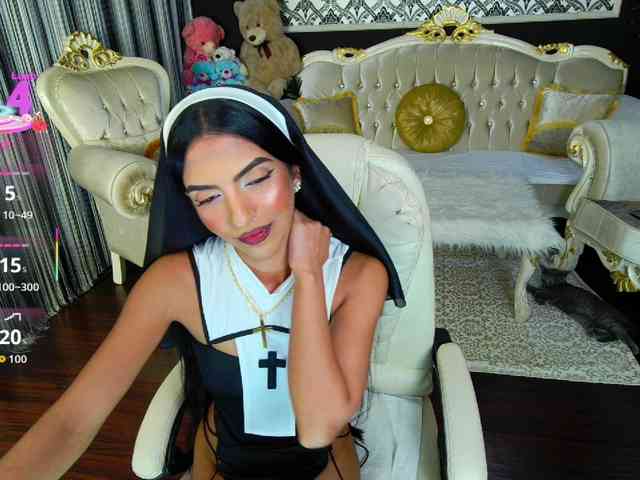 BNefertiti webcam