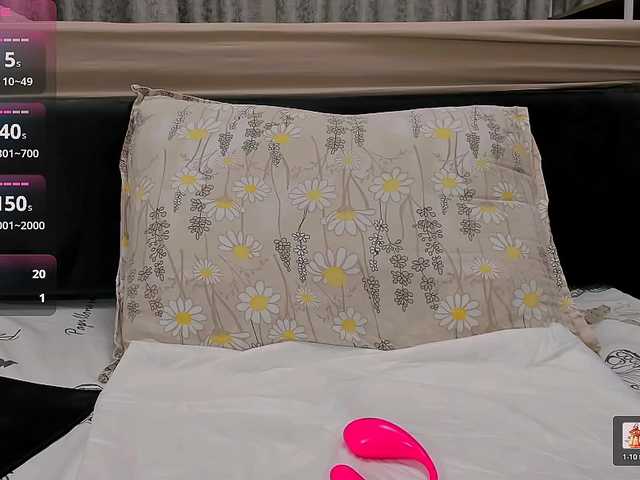 Wowsquirtx1's BongaCams show and profile