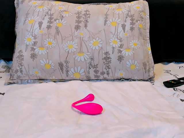 Wowsquirtx1's BongaCams show and profile